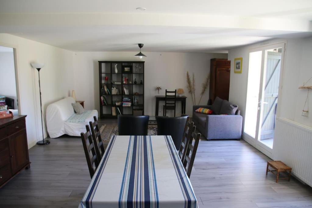 Apartment Grand T2 Au Calme, Entre Et Montagne